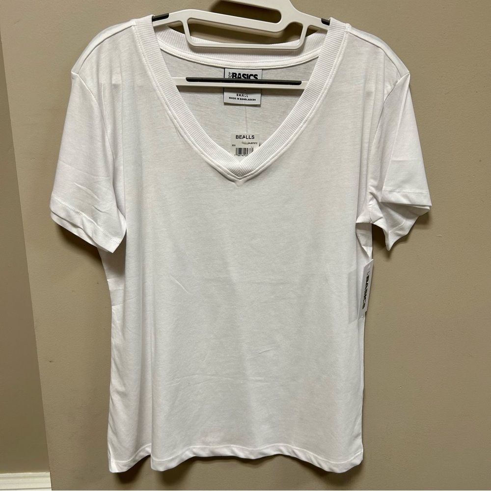 FCT Basics With Love Sz S V Neck White Tee Shirt NWT
